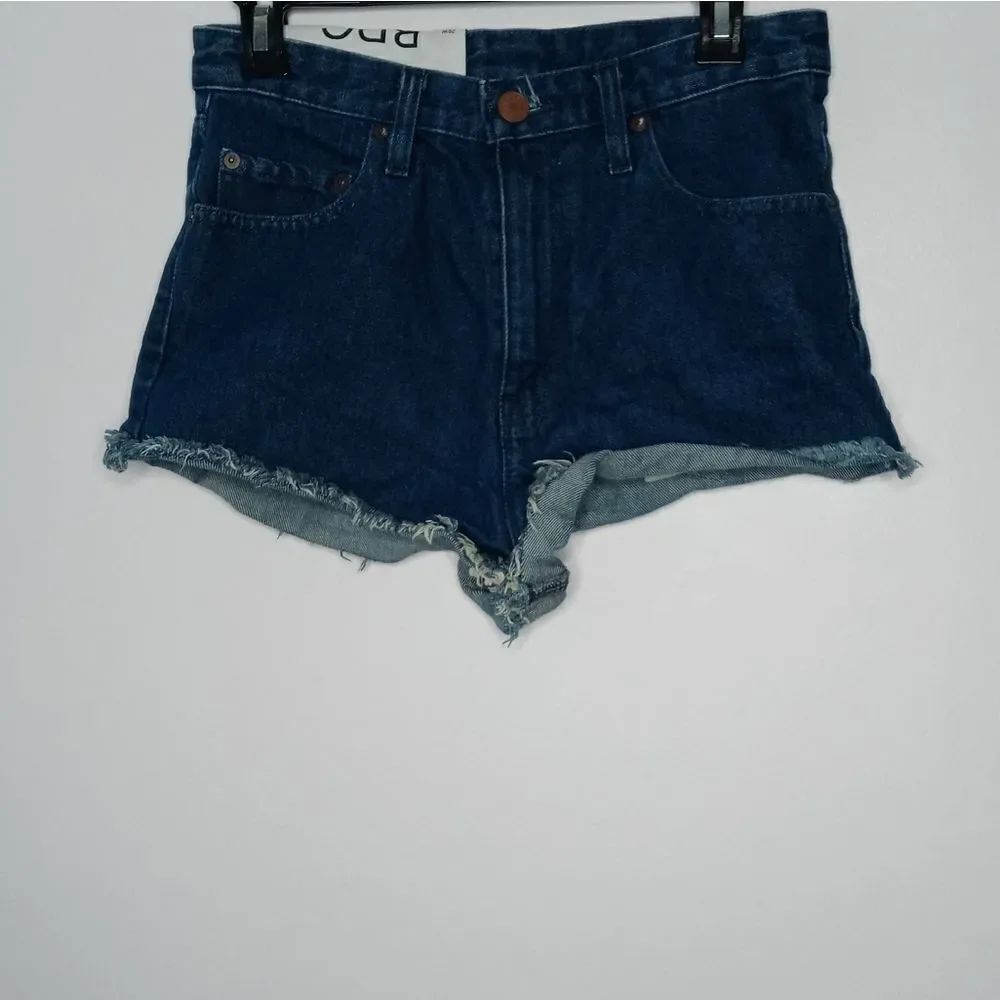 Urban Outfitters BDG high rise cheeky jean shorts size 26